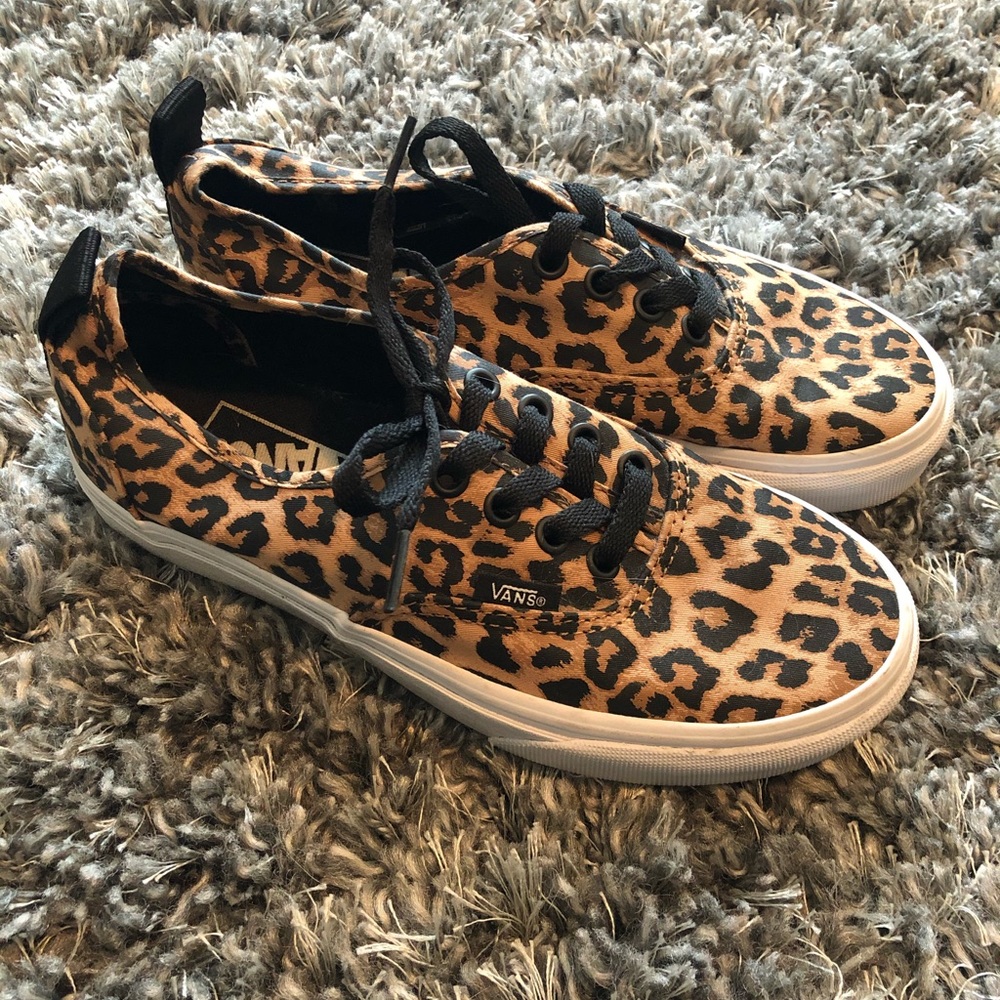 Leopard print vans size 5.5